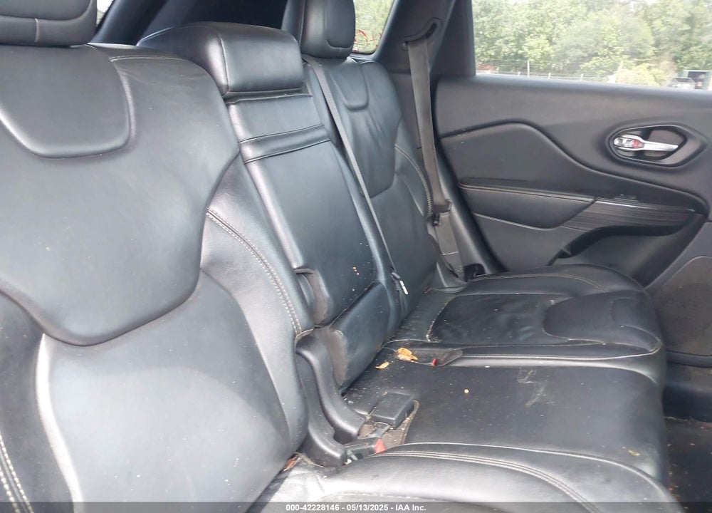 2015 JEEP CHEROKEE VIN: 1C4PJLDS5FW602438