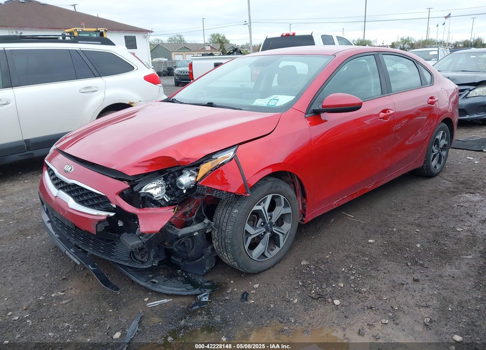 2019 KIA FORTE LXS VIN: 3KPF24AD4KE098554