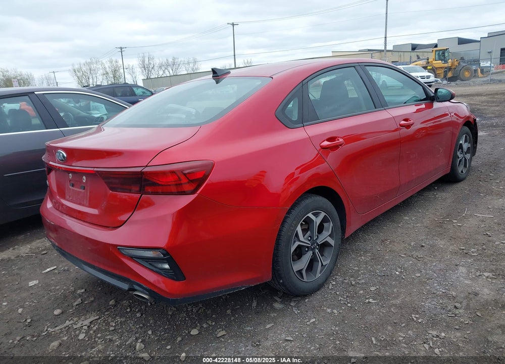 2019 KIA FORTE LXS VIN: 3KPF24AD4KE098554
