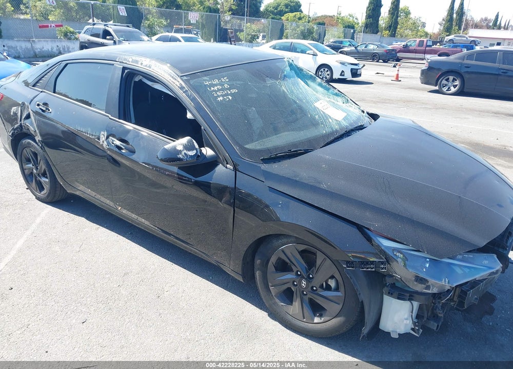 2021 HYUNDAI ELANTRA VIN: KMHLM4AG5MU121881