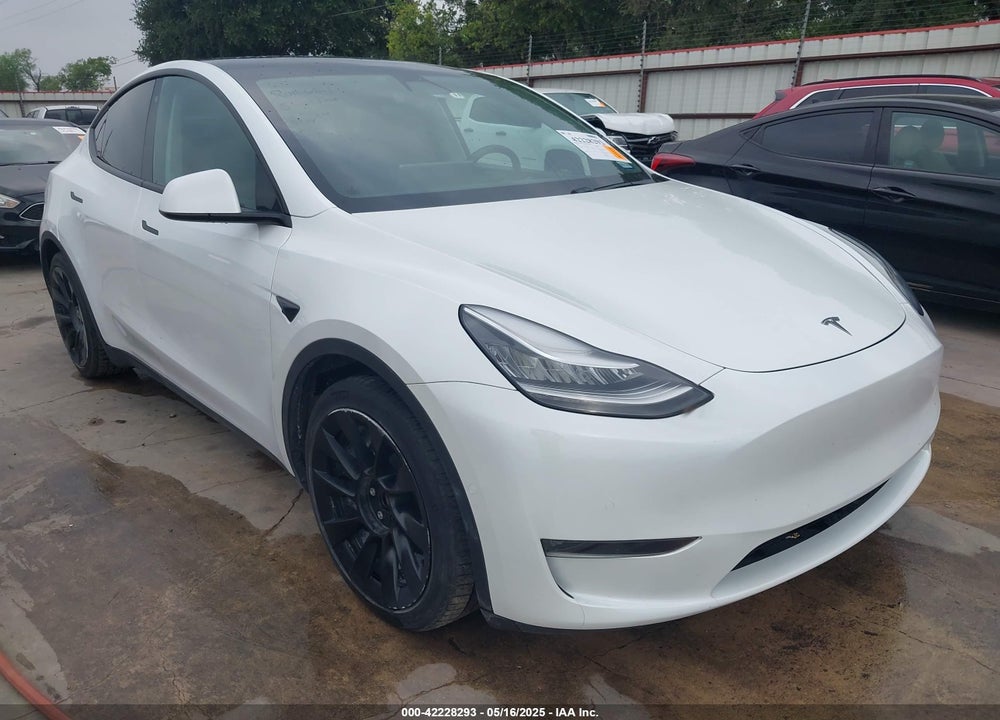 2020 TESLA MODEL Y LONG RANGE DUAL MOTOR ALL-WHEEL DRIVE VIN: 5YJYGDEE4LF011275