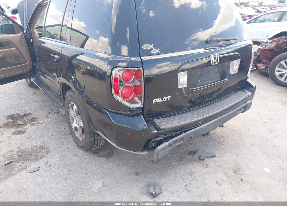 2007 HONDA PILOT EX-L VIN: 5FNYF28587B039847