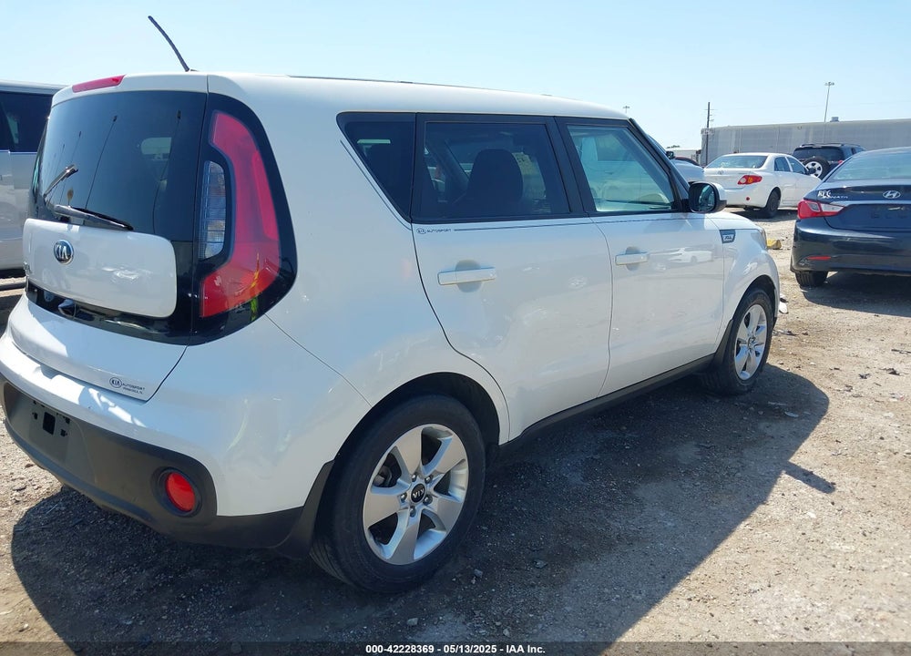 2019 KIA SOUL VIN: KNDJN2A28K7010934