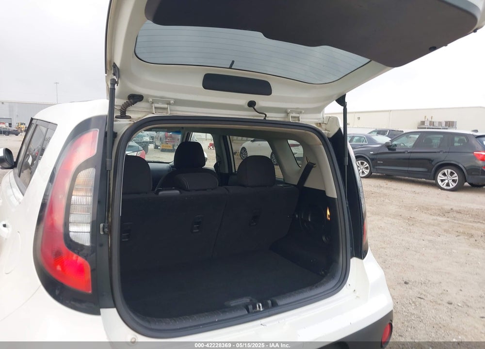 2019 KIA SOUL VIN: KNDJN2A28K7010934