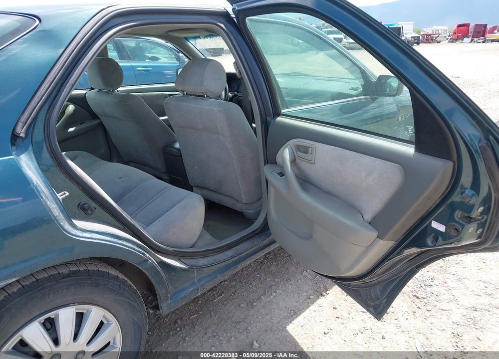 1998 TOYOTA CAMRY LE VIN: 4T1BG22KXWU363210