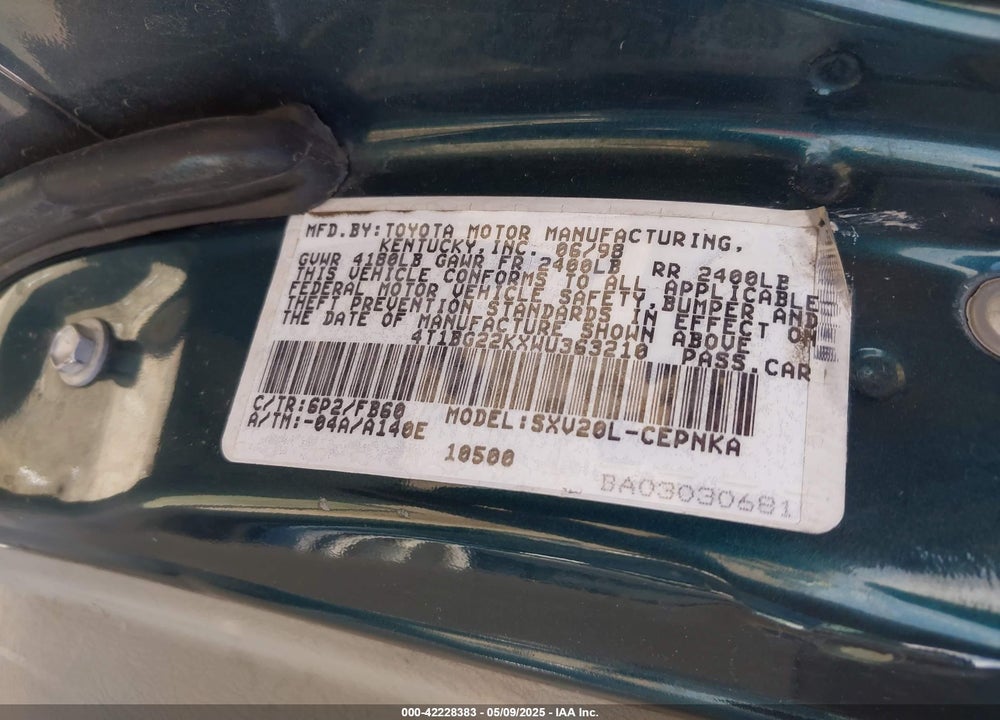 1998 TOYOTA CAMRY LE VIN: 4T1BG22KXWU363210