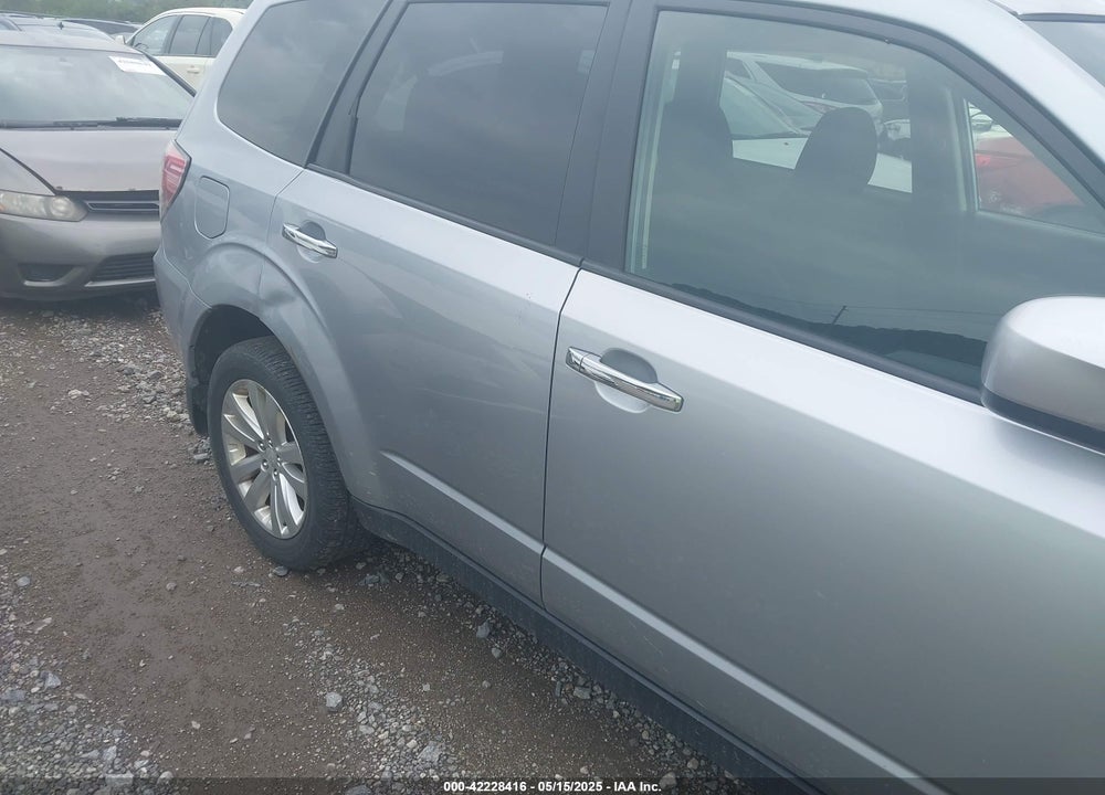 2012 SUBARU FORESTER VIN: JF2SHBDC1CH451091