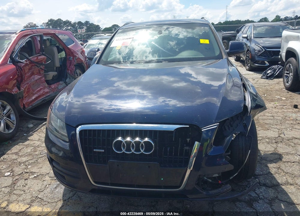 2010 AUDI Q5 3.2 PREMIUM VIN: WA1CKAFP8AA112939