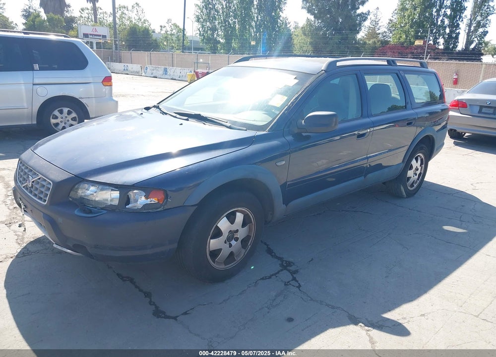 2003 VOLVO XC70 2.5T VIN: YV1SZ59H231101084