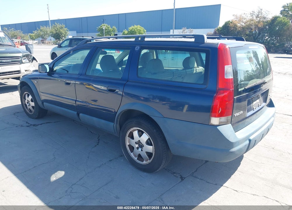 2003 VOLVO XC70 2.5T VIN: YV1SZ59H231101084