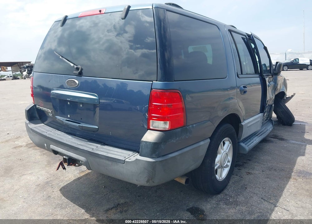 2004 FORD EXPEDITION XLT VIN: 1FMRU15W54LA85724