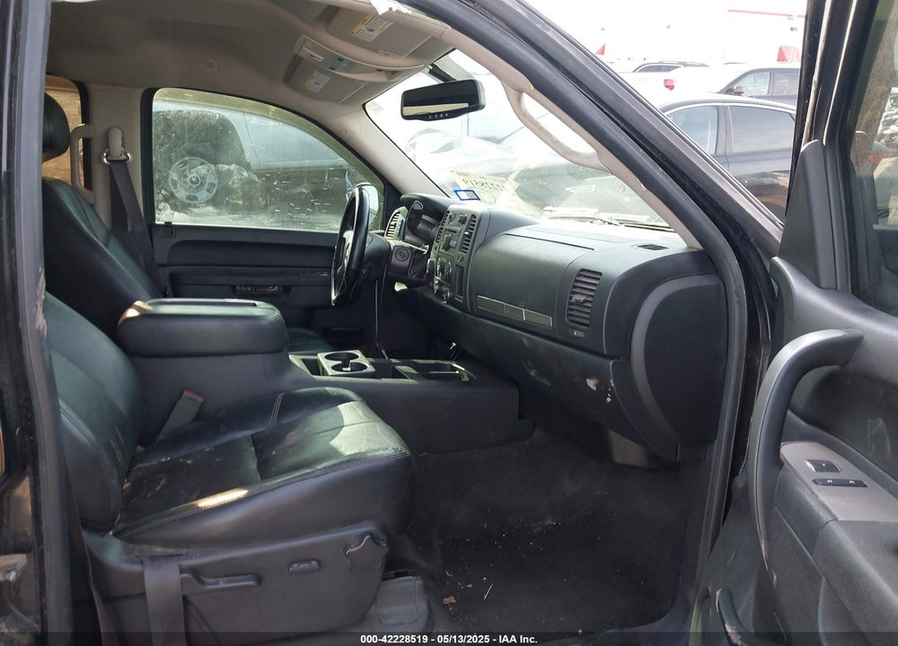 2012 CHEVROLET SILVERADO 1500 LT VIN: 3GCPKSE74CG228271