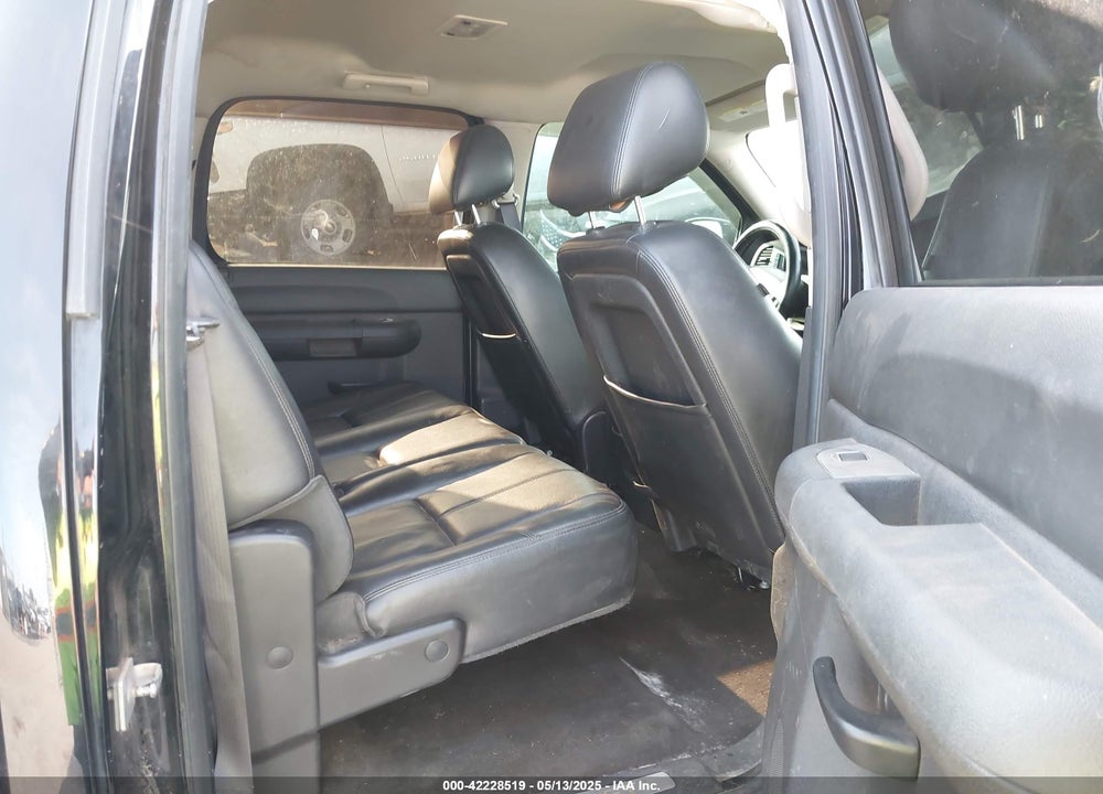 2012 CHEVROLET SILVERADO 1500 LT VIN: 3GCPKSE74CG228271