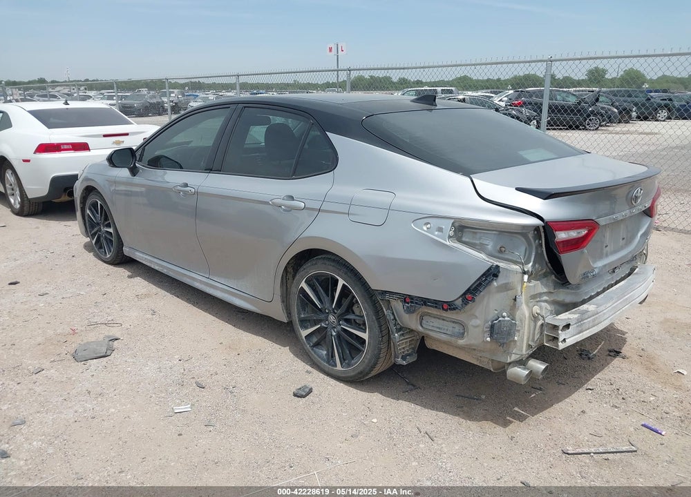 2019 TOYOTA CAMRY VIN: 4T1B61HK5KU199024