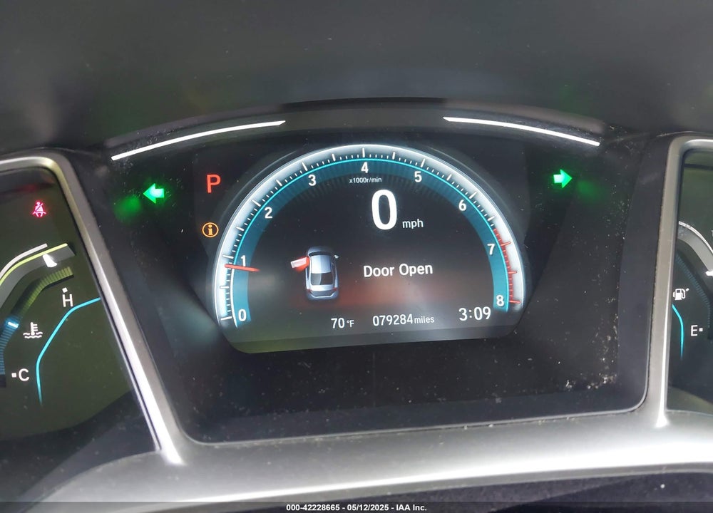 2017 HONDA CIVIC VIN: 2HGFC2F70HH544735