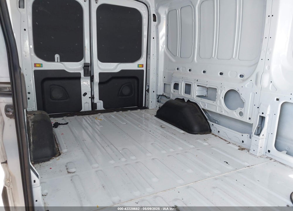 2023 FORD TRANSIT-250 VIN: 1FTBR1C89PKC07197