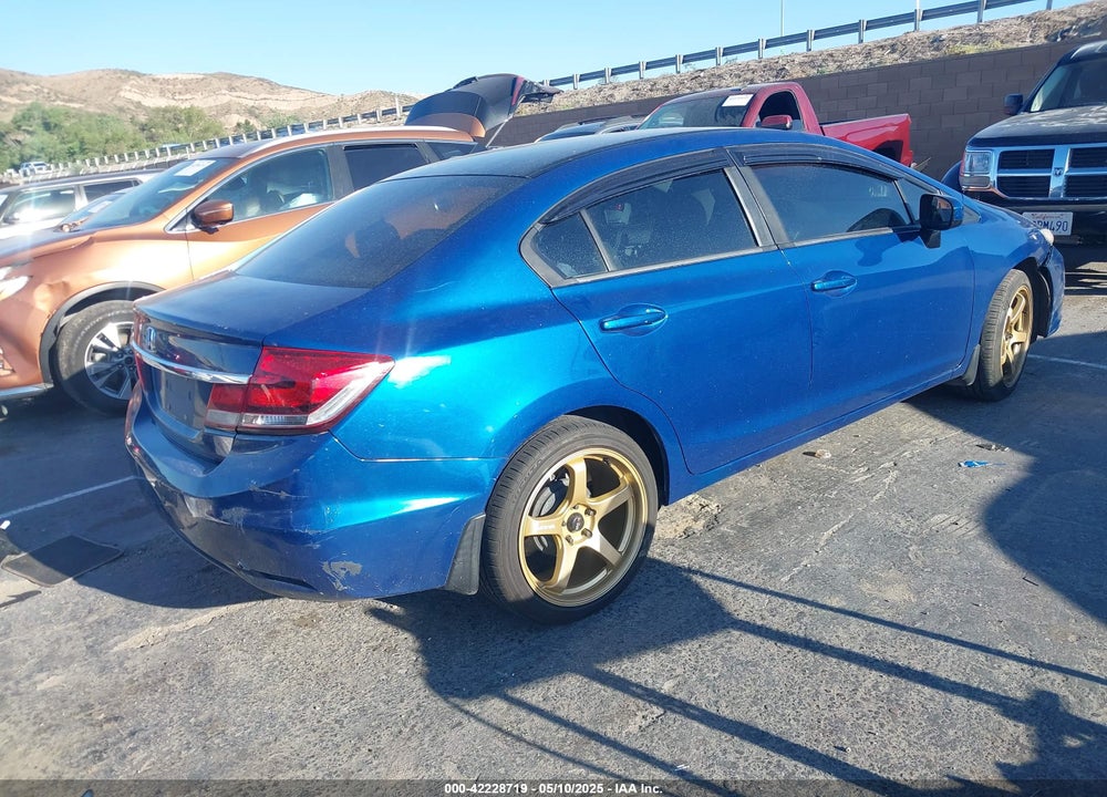 2014 HONDA CIVIC LX VIN: 19XFB2F57EE260672