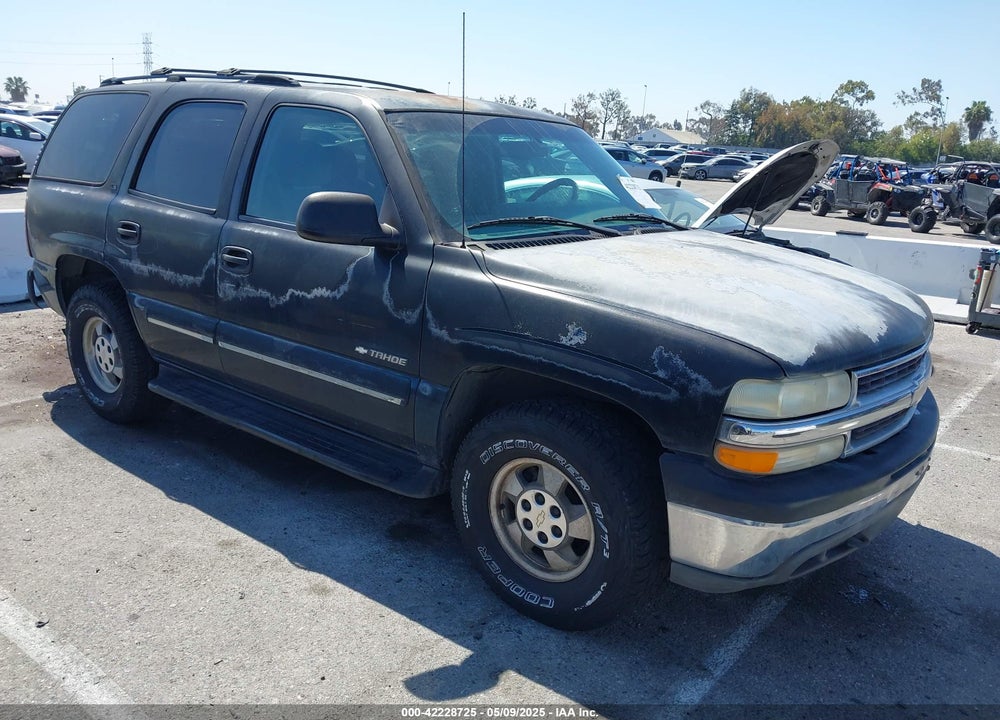 2000 CHEVROLET TAHOE ALL NEW LS VIN: 1GNEC13T5YJ158744