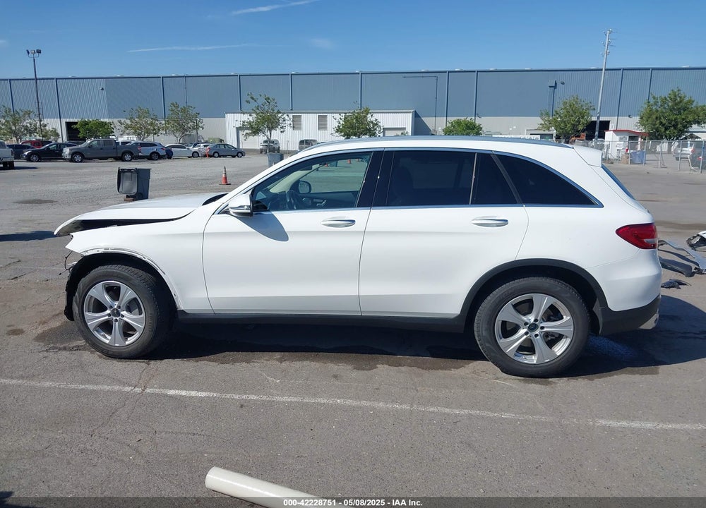 2017 MERCEDES-BENZ GLC 300 4MATIC VIN: WDC0G4KB7HV005707