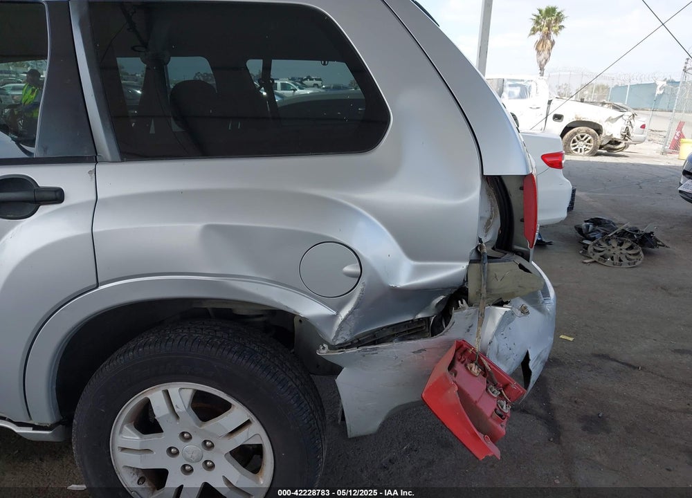 2005 MITSUBISHI ENDEAVOR LS VIN: 4A4MM21S25E049088