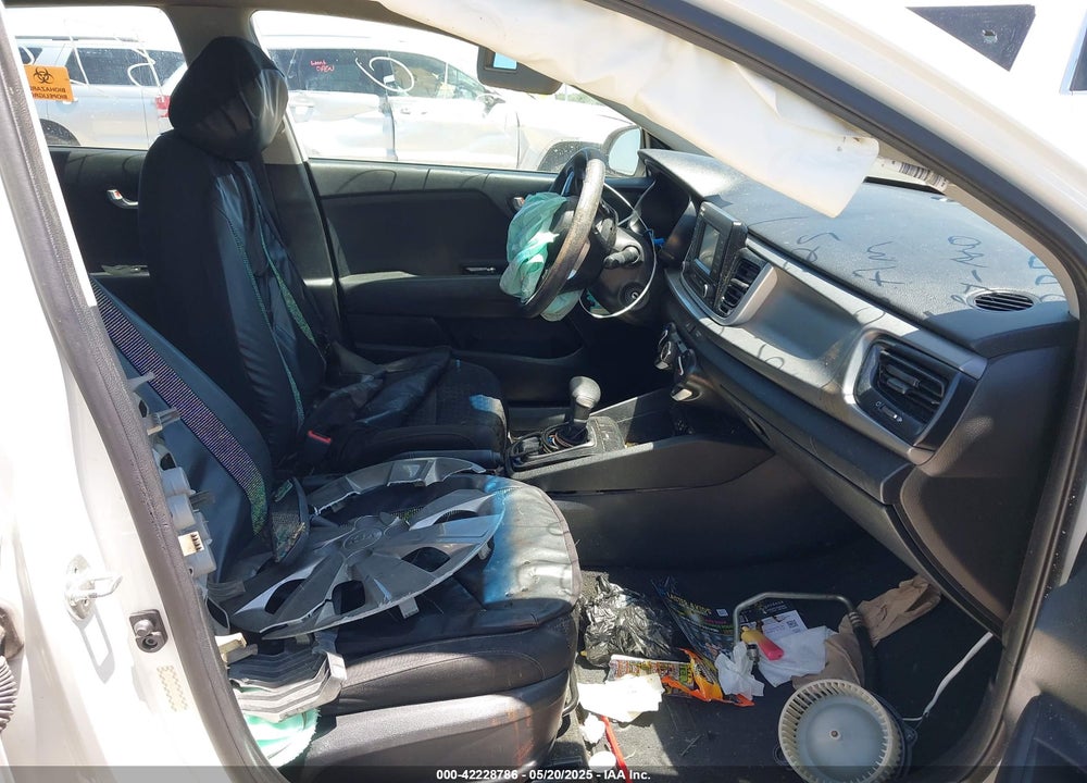 2019 KIA RIO VIN: 3KPA24AB1KE211207