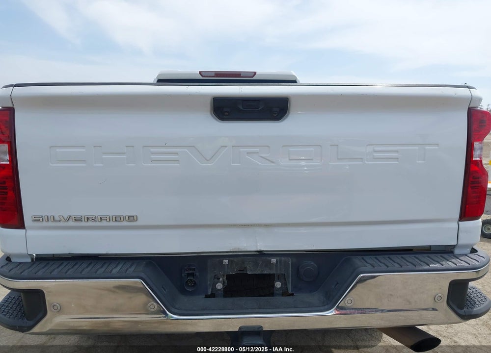 2021 CHEVROLET SILVERADO 2500HD 4WD DOUBLE CAB LONG BED WT VIN: 1GC5YLE75MF221487