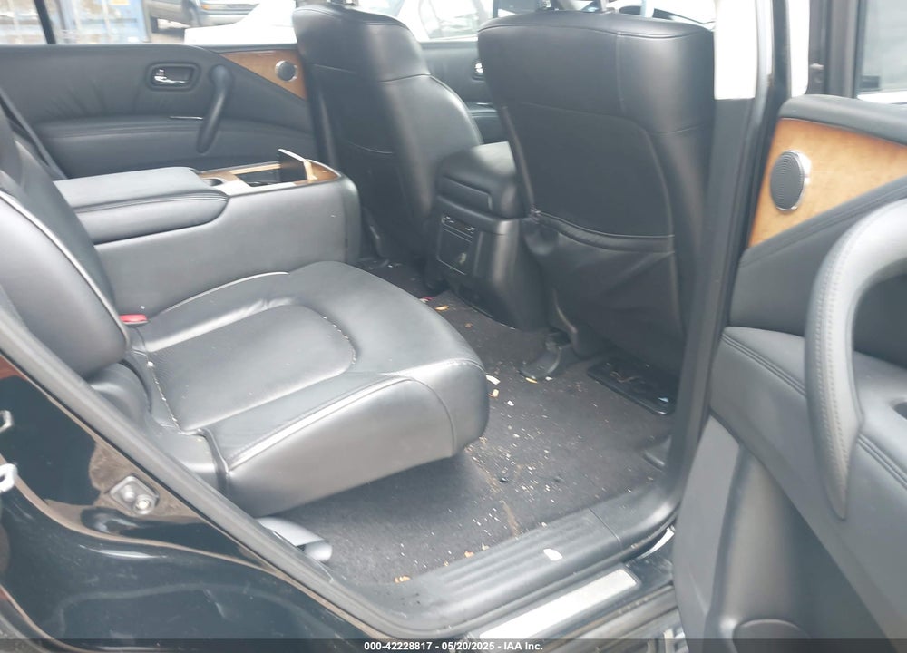 2012 INFINITI QX56 VIN: JN8AZ2NEXC9015233
