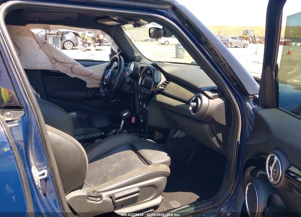 2016 MINI HARDTOP COOPER S VIN: WMWXU3C50G2D30408