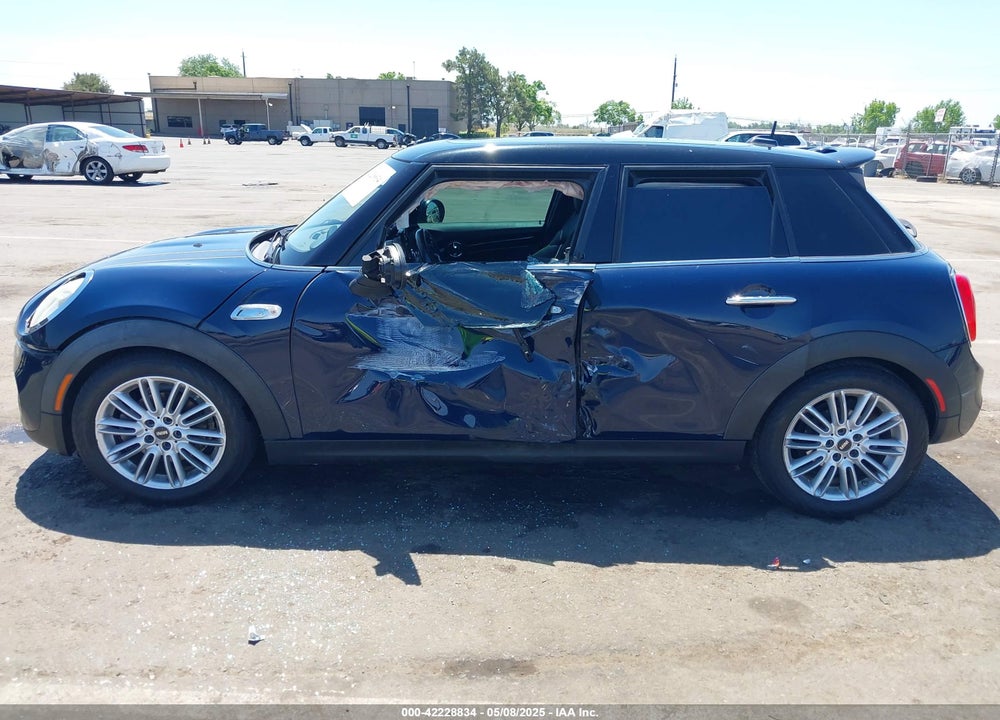 2016 MINI HARDTOP COOPER S VIN: WMWXU3C50G2D30408