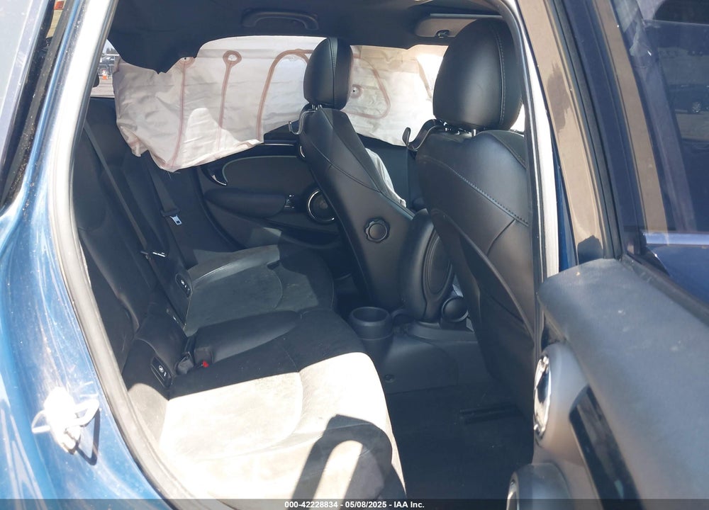 2016 MINI HARDTOP COOPER S VIN: WMWXU3C50G2D30408