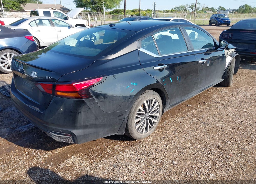 2024 NISSAN ALTIMA VIN: 1N4BL4DV8RN326454