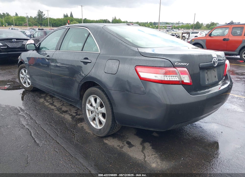 2011 TOYOTA CAMRY LE VIN: 4T1BF3EK7BU658909