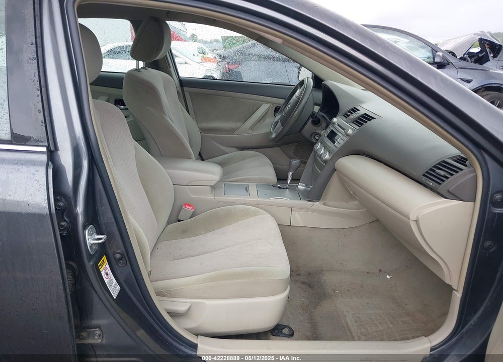 2011 TOYOTA CAMRY LE VIN: 4T1BF3EK7BU658909