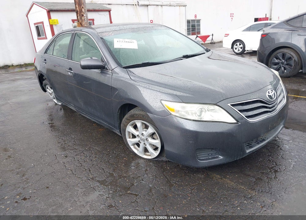 2011 TOYOTA CAMRY LE VIN: 4T1BF3EK7BU658909