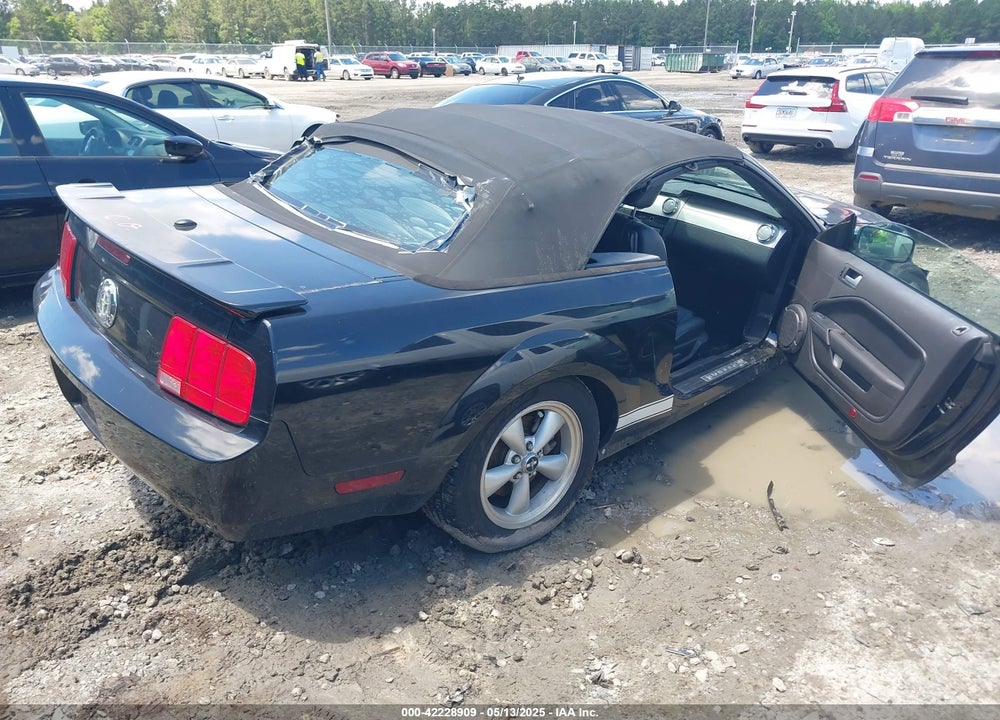 2007 FORD MUSTANG VIN: 1ZVFT84N875349097
