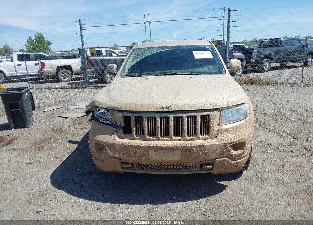 2011 JEEP GRAND CHEROKEE LAREDO VIN: 1J4RR4GT9BC557733