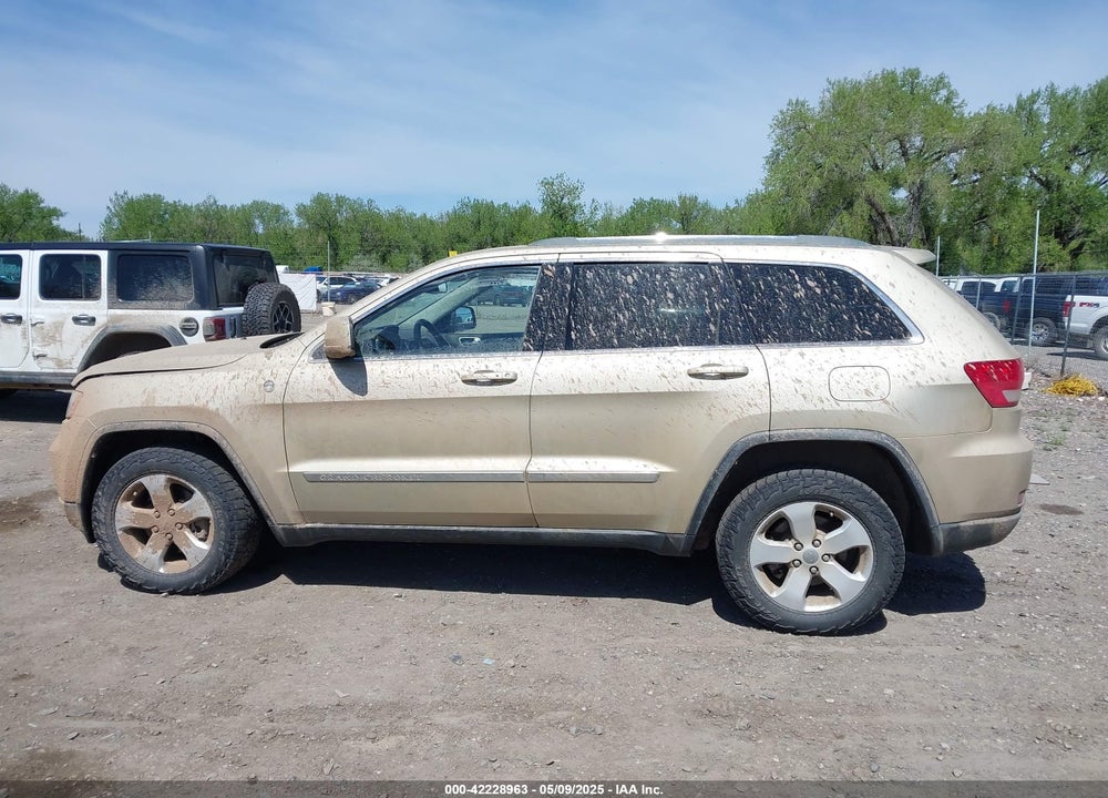 2011 JEEP GRAND CHEROKEE LAREDO VIN: 1J4RR4GT9BC557733