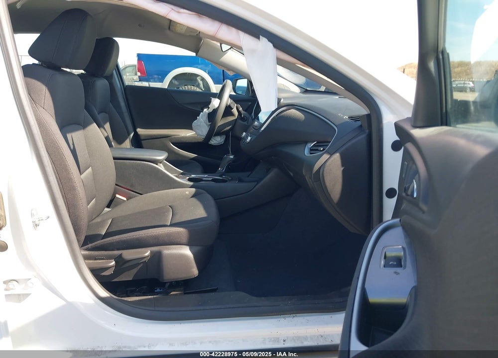 2019 CHEVROLET MALIBU VIN: 1G1ZC5ST4KF160927
