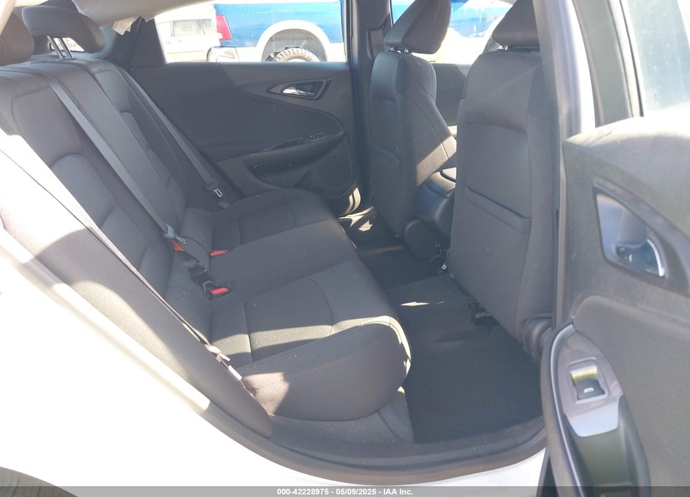 2019 CHEVROLET MALIBU VIN: 1G1ZC5ST4KF160927