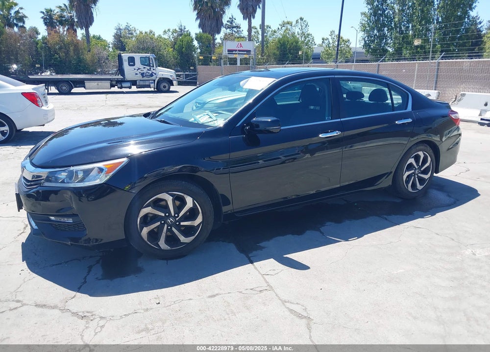 2017 HONDA ACCORD EX VIN: 1HGCR2F00HA136464