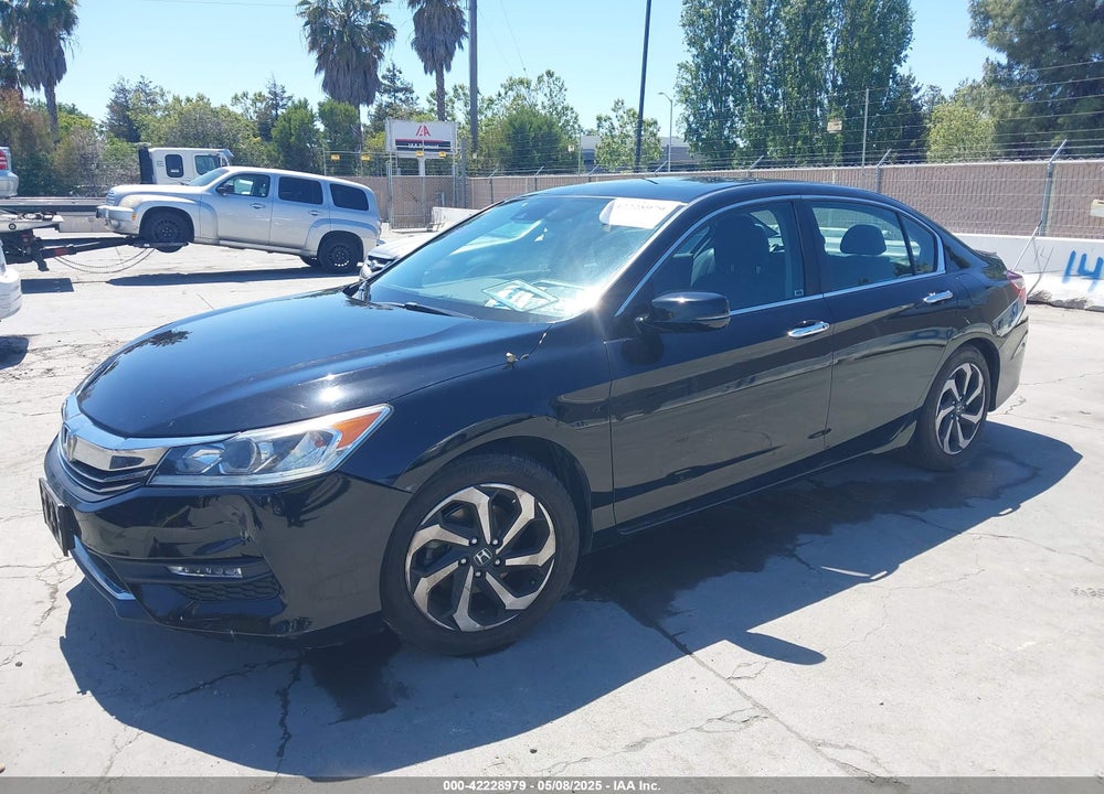 2017 HONDA ACCORD EX VIN: 1HGCR2F00HA136464