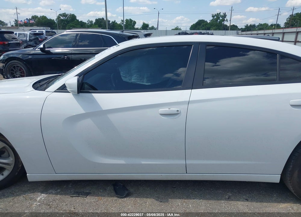 2022 DODGE CHARGER VIN: 2C3CDXBG4NH208183