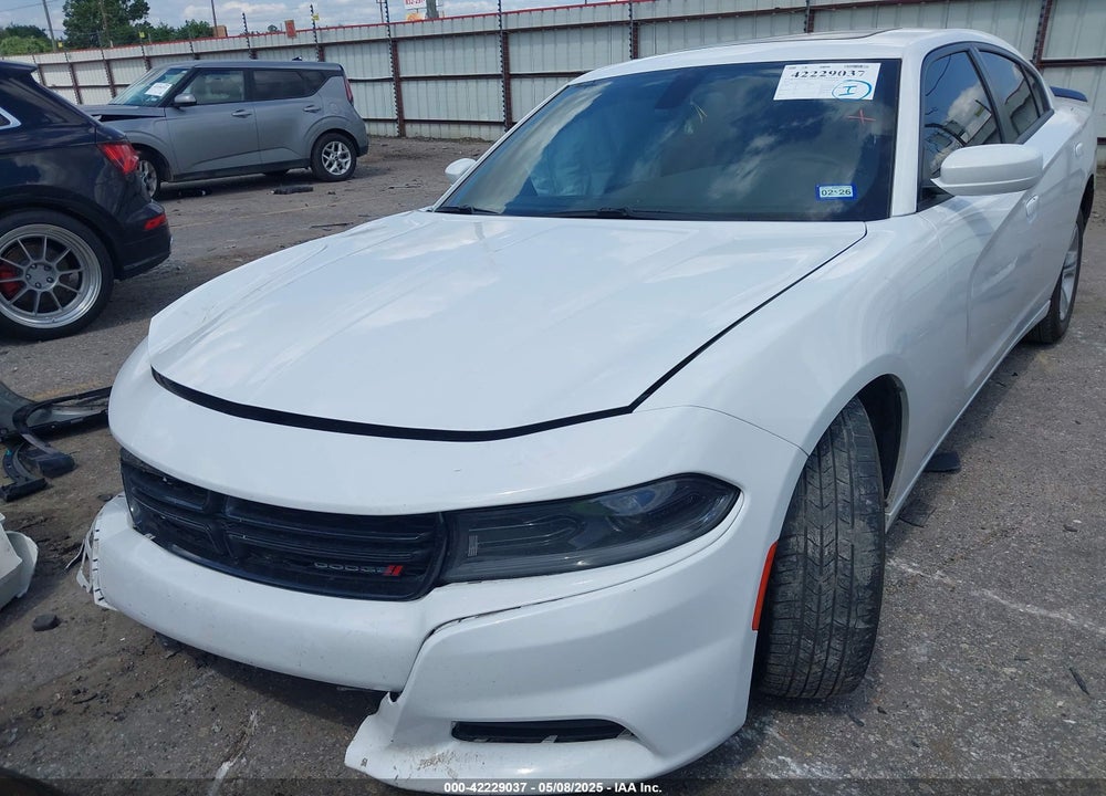 2022 DODGE CHARGER VIN: 2C3CDXBG4NH208183