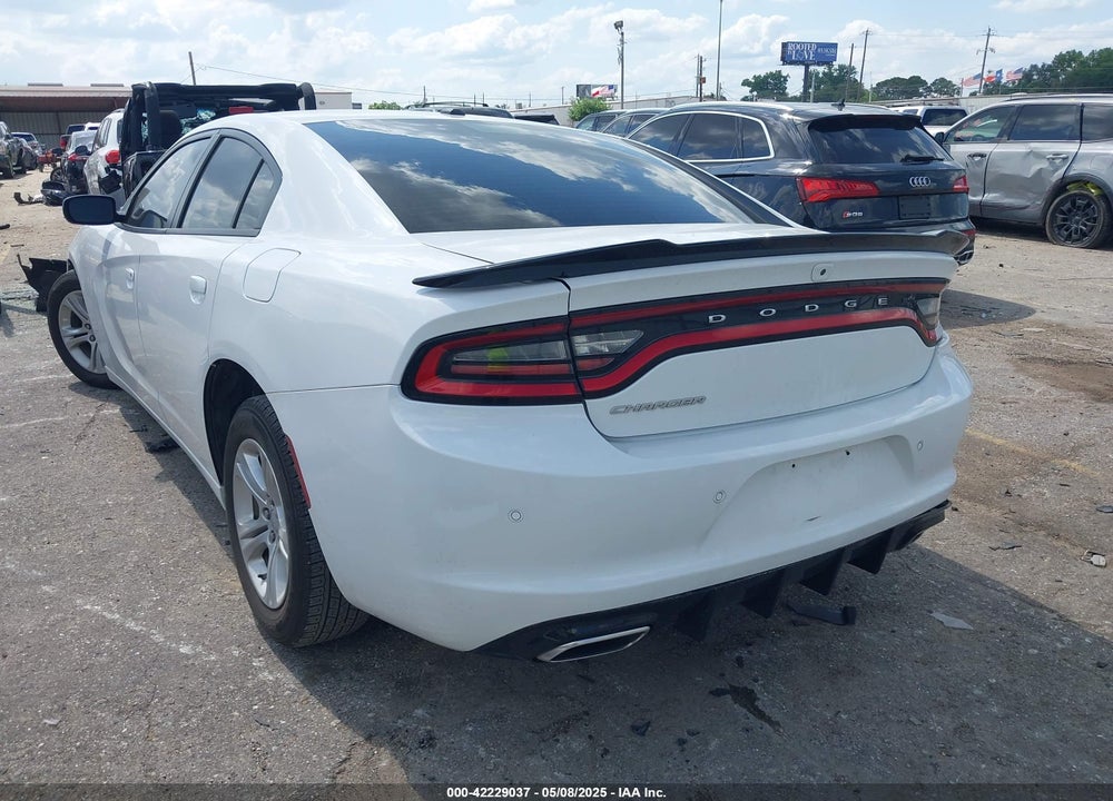 2022 DODGE CHARGER VIN: 2C3CDXBG4NH208183