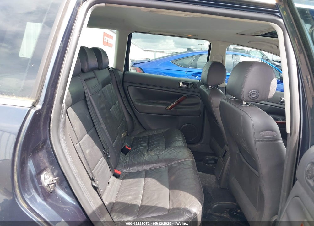 2005 VOLKSWAGEN PASSAT GLS TDI VIN: WVWCE63B85E128060