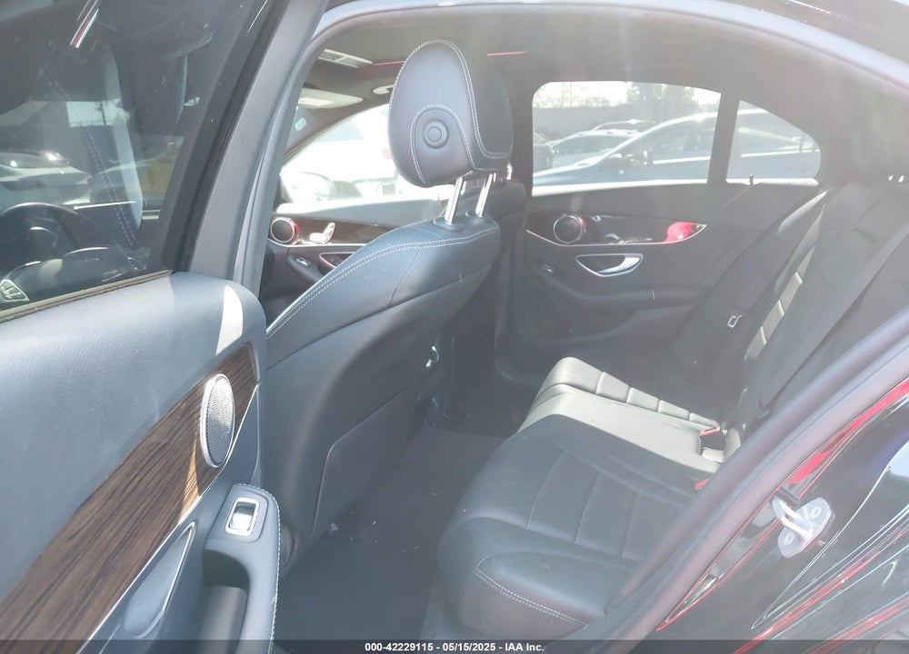 2018 MERCEDES-BENZ C 300 VIN: 55SWF4JB1JU253863