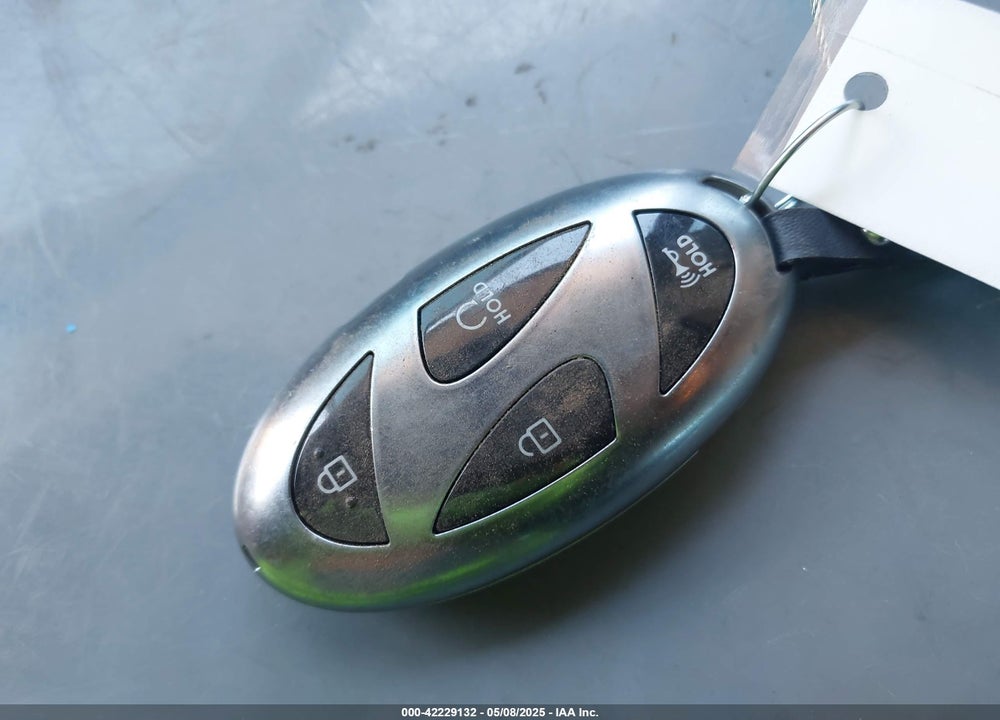 2024 HYUNDAI ELANTRA HYBRID VIN: KMHLM4DJ2RU095514