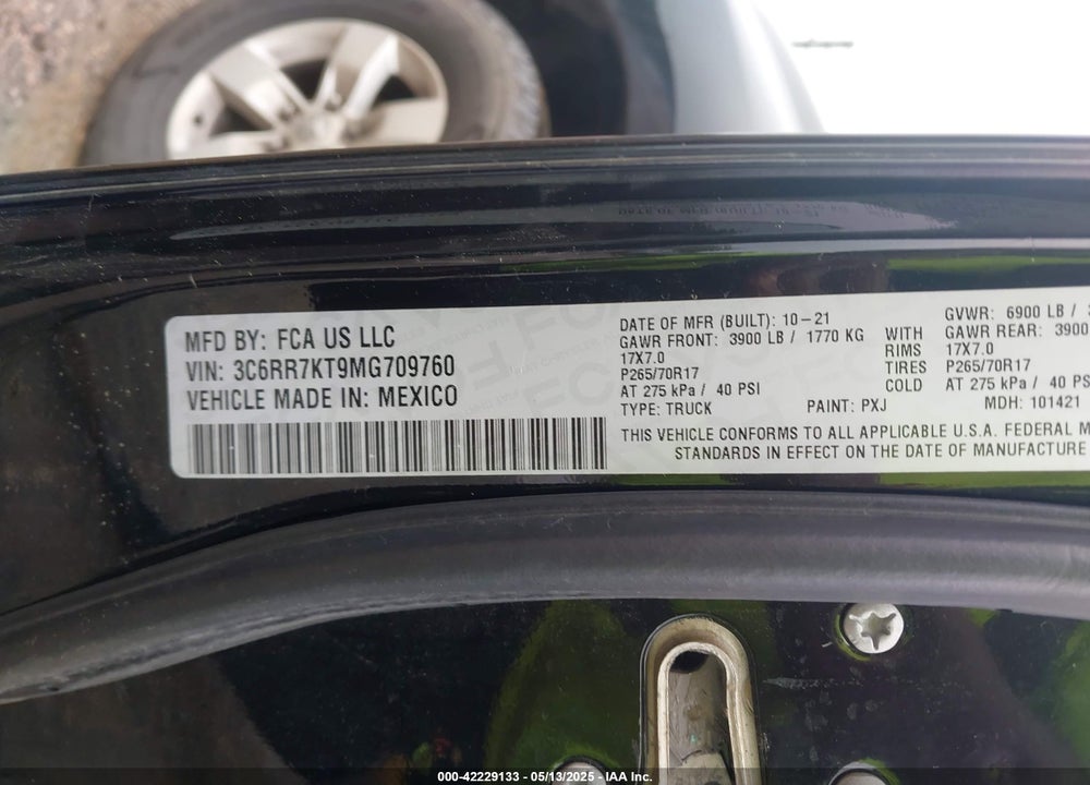 2021 RAM 1500 CLASSIC VIN: 3C6RR7KT9MG709760
