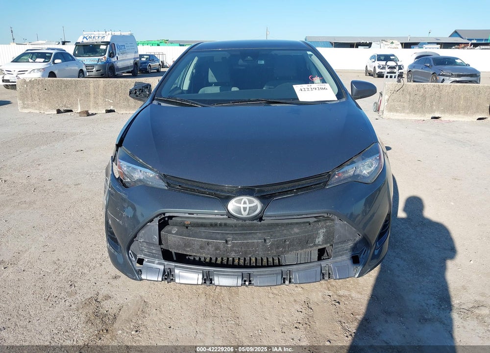 2017 TOYOTA COROLLA VIN: 5YFBURHE5HP614688