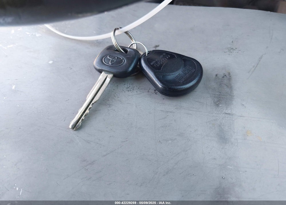2003 TOYOTA CAMRY VIN: JTDBE32K630226428